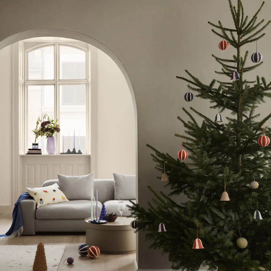 Cloche Papier Mâché Violet