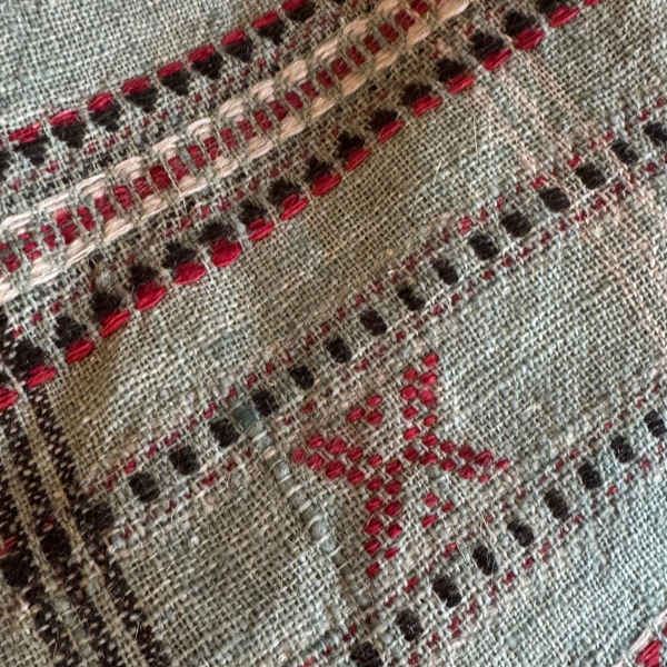 Tissage Amande & Rouge