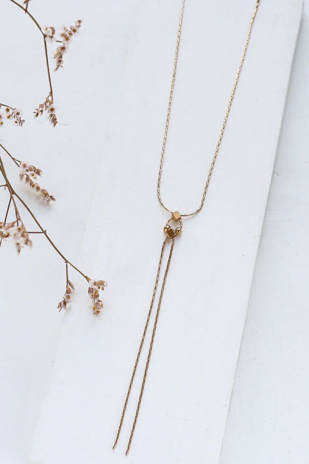 Long Avenue Necklace