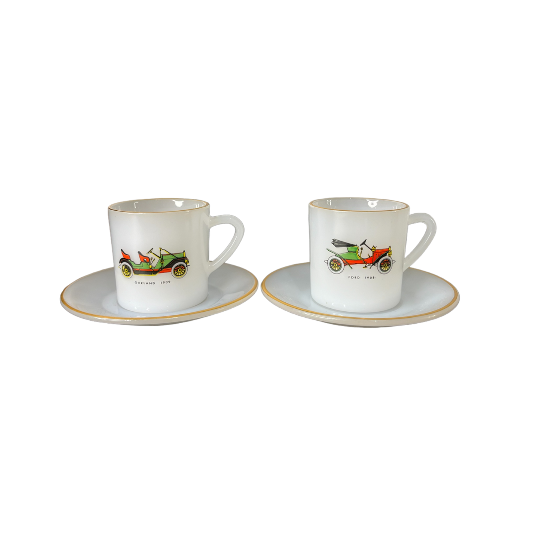 2 Vintage Cups Set 1