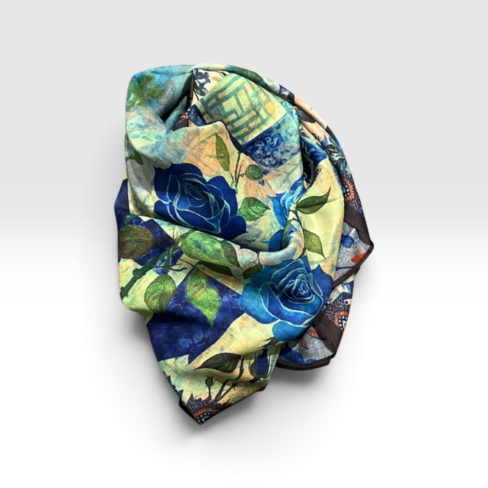 Carré Roses Bleues