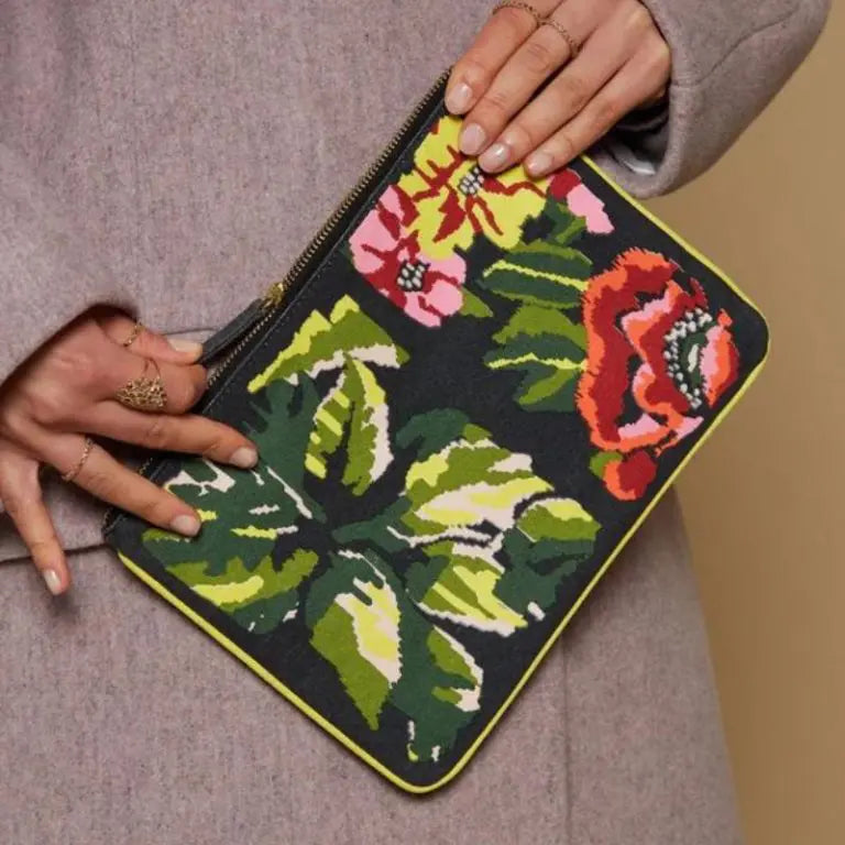 Flower printed clutch